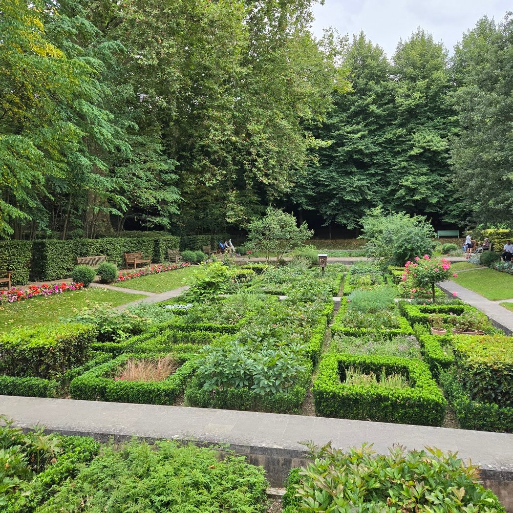Breathe in the Calm of Bercy Park 2